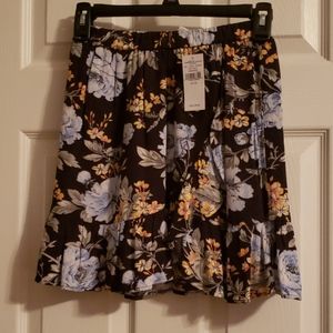 Floral ruffle bottom skirt
